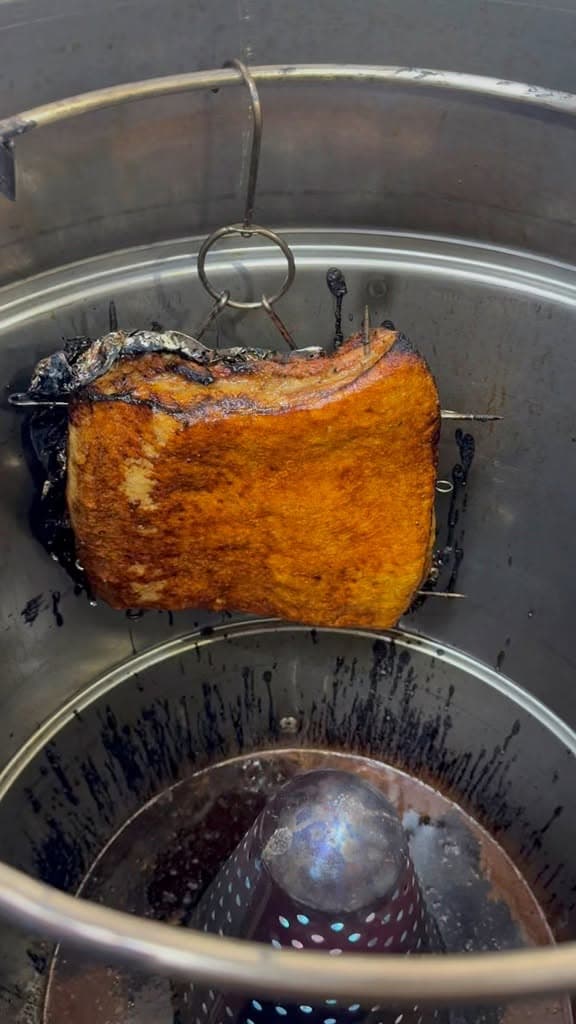 金牌脆皮烧肉饭